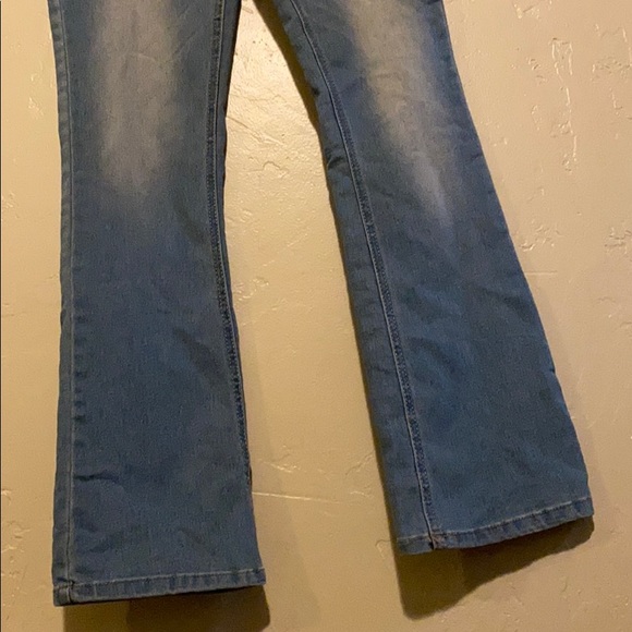 Jeans - Picture 2 of 4